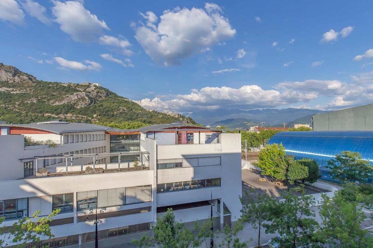 Standing Europole, Garage Prive, Calme, Netflix Apartment Grenoble Luaran gambar